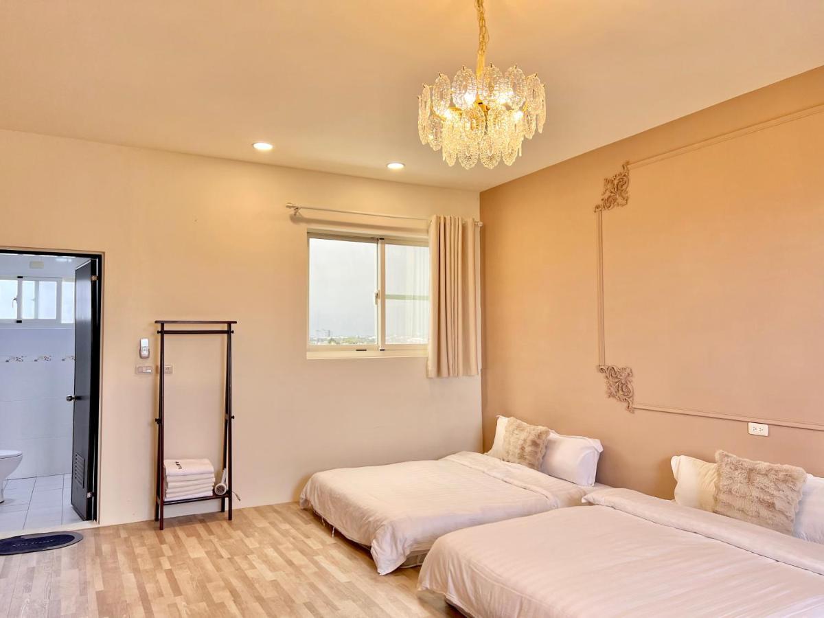T'ai-tung 永安101 Wing On X 國旅補助-1000元 Bed & Breakfast エクステリア 写真
